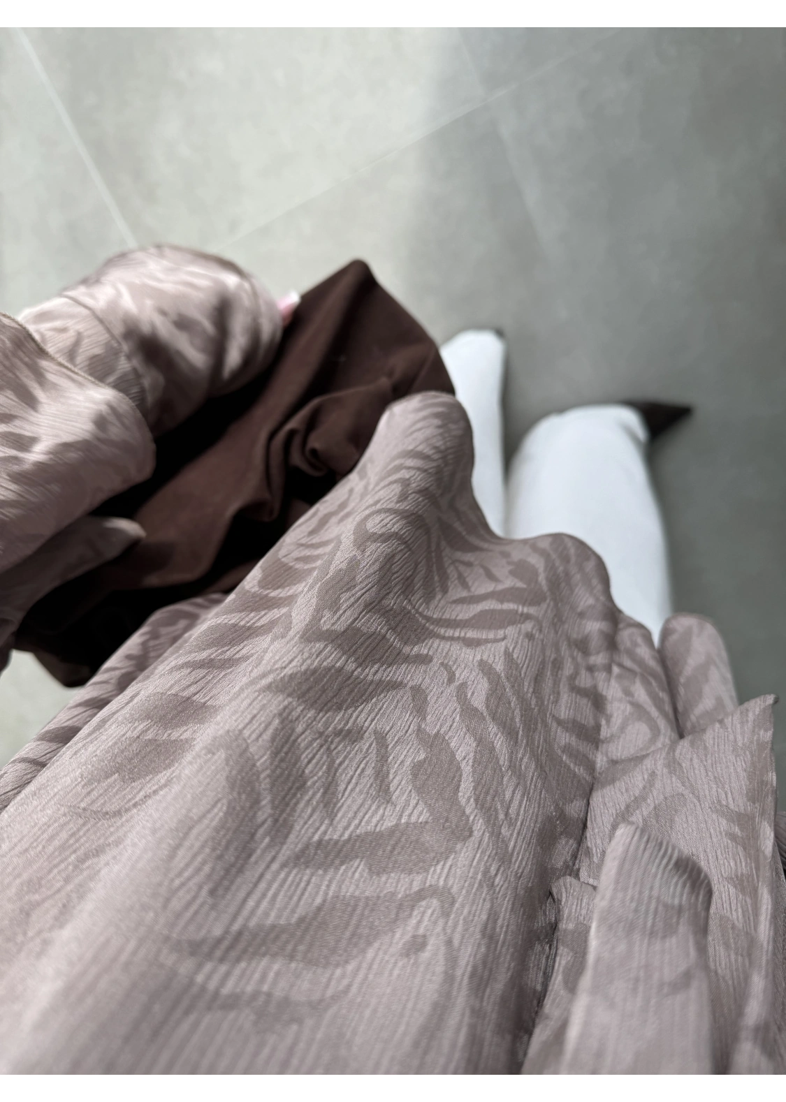 İthal Kumaş Astarlı Fırfırlı Vizon Bluz