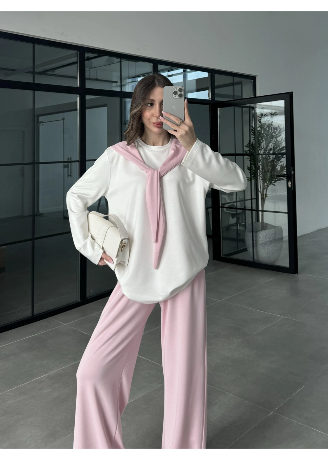 Uzunkollu Oysh Kumaş Fular Detaylı Pembe Takım