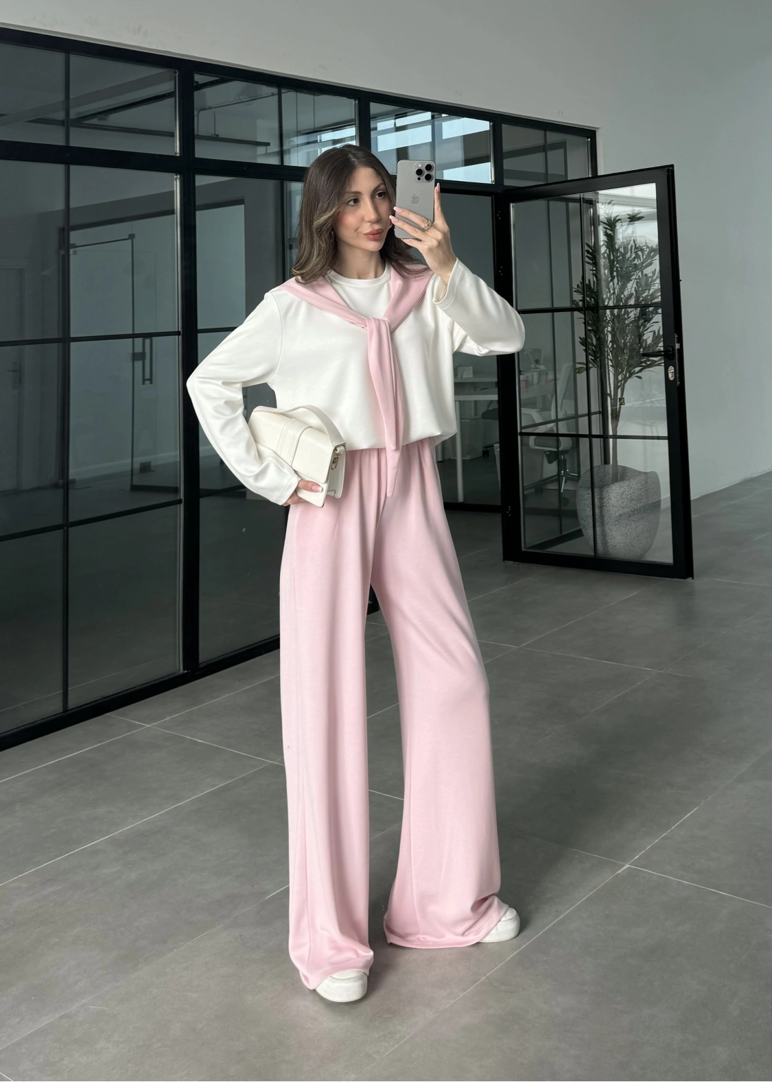 Uzunkollu Oysh Kumaş Fular Detaylı Pembe Takım
