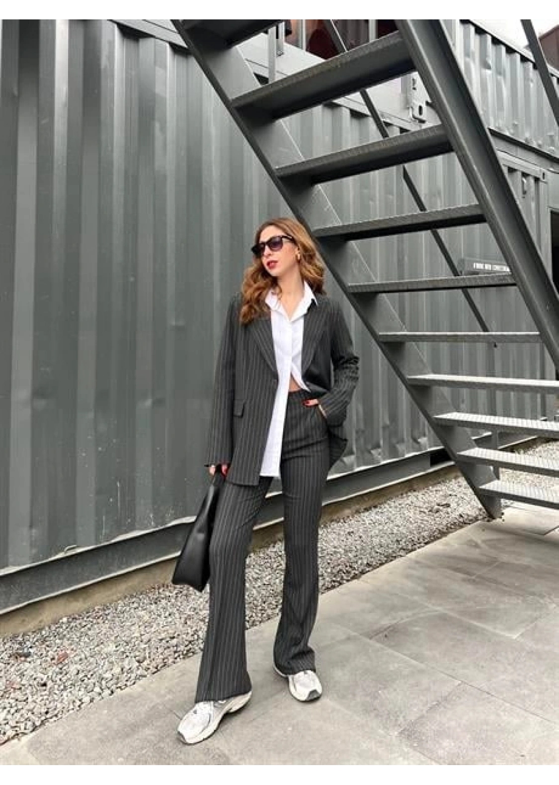 Antrasit Çizgili Maskülen Blazer Takım