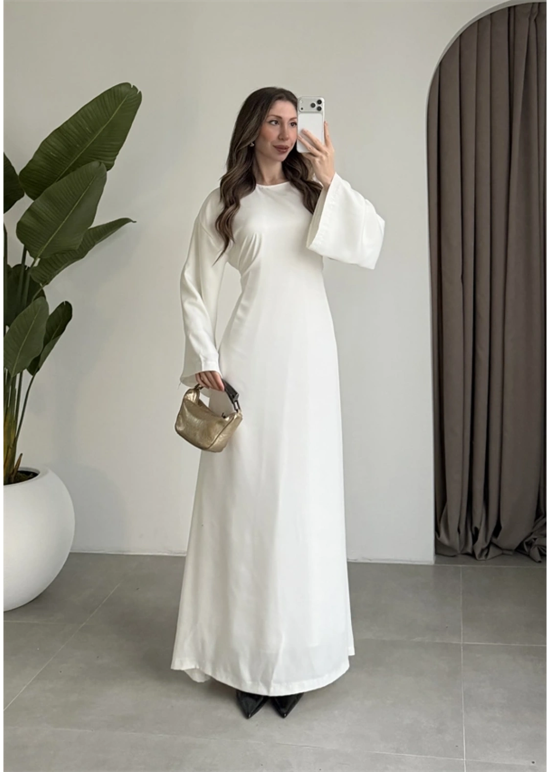 Arkadan Bağlamalı Beyaz Saten Elbise