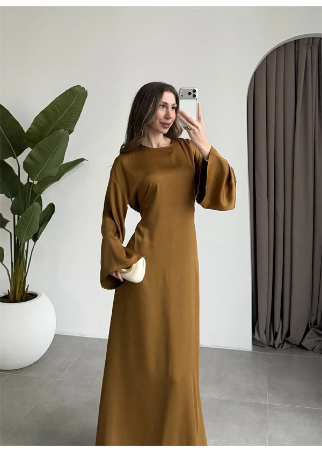 Arkadan Bağlamalı Yağ Yeşili Saten Elbise