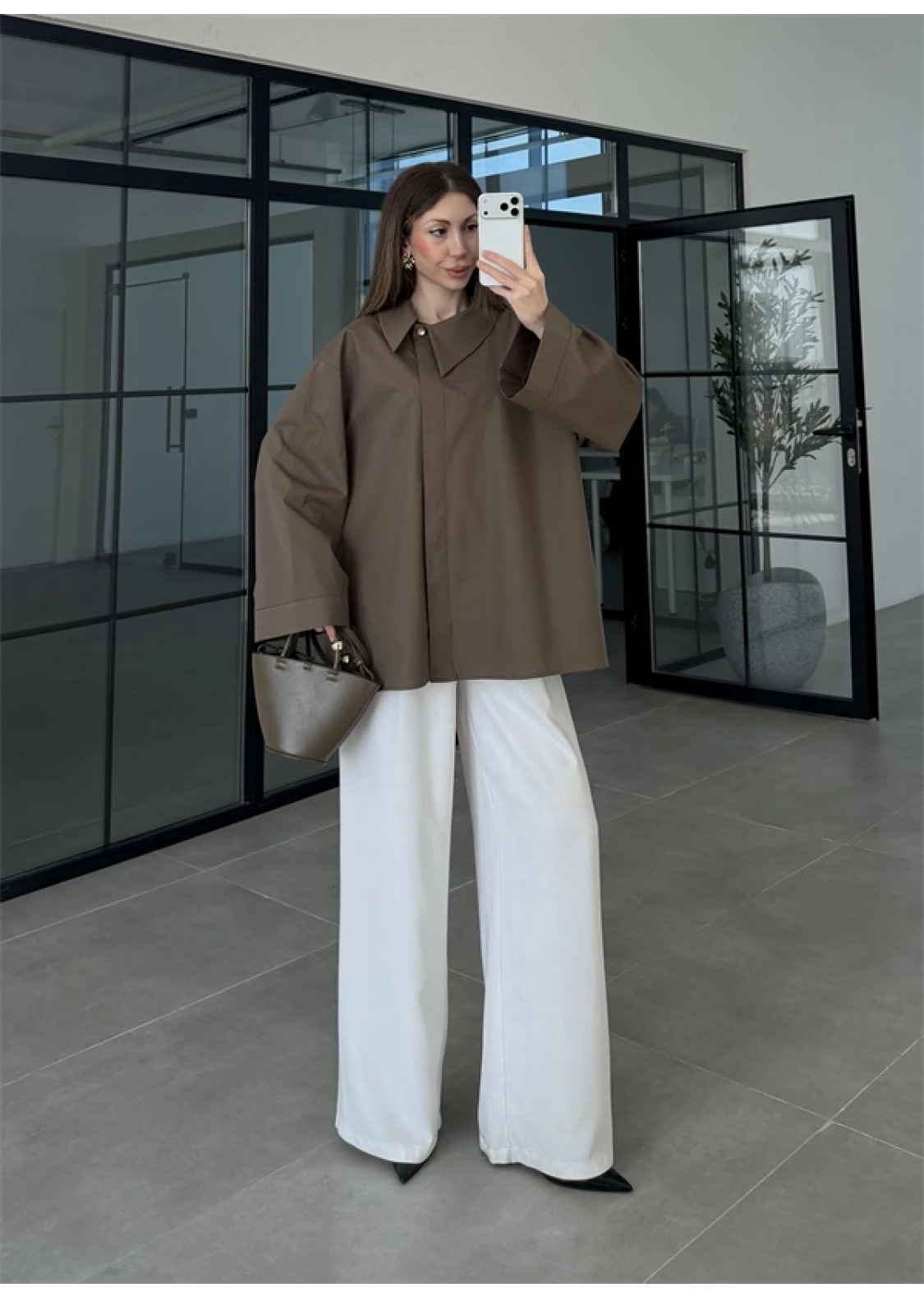 Asimetrik Yaka Oversize Haki Gömlek