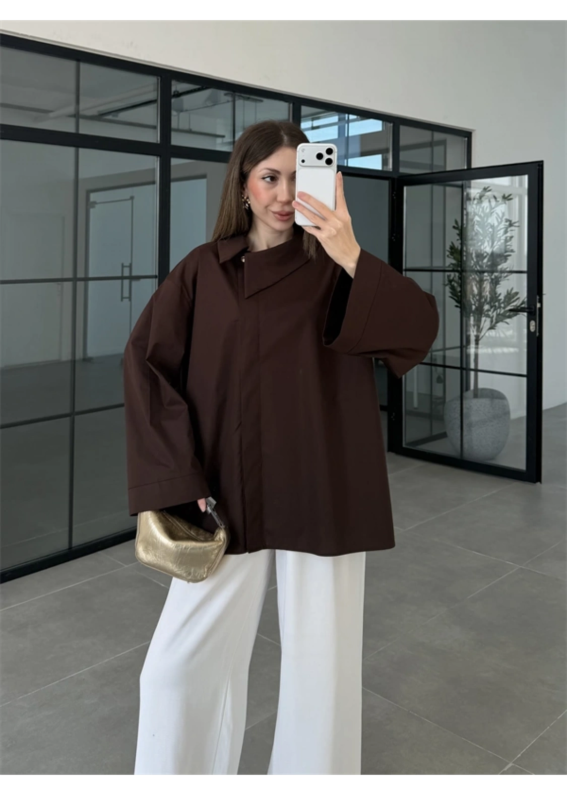 Asimetrik Yaka Oversize Kahve Gömlek