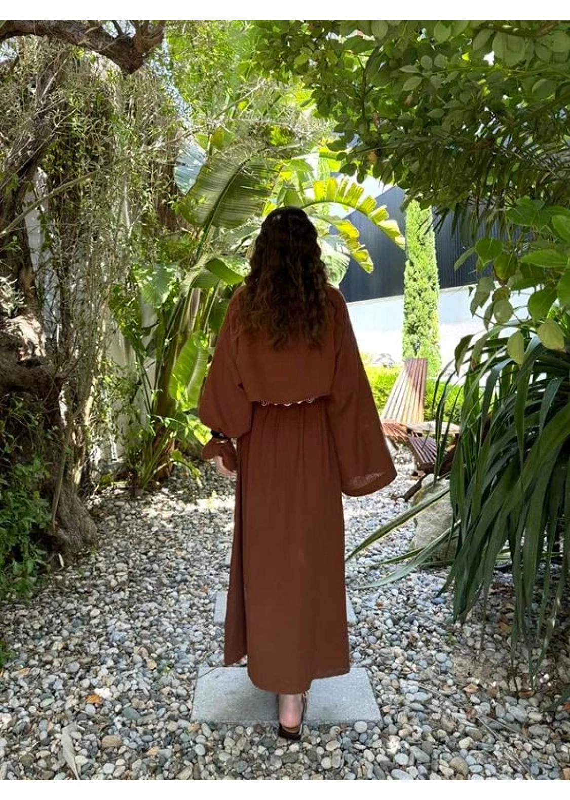 Bali Eteği Yırtmaçlı Müslin Kiremit Takım