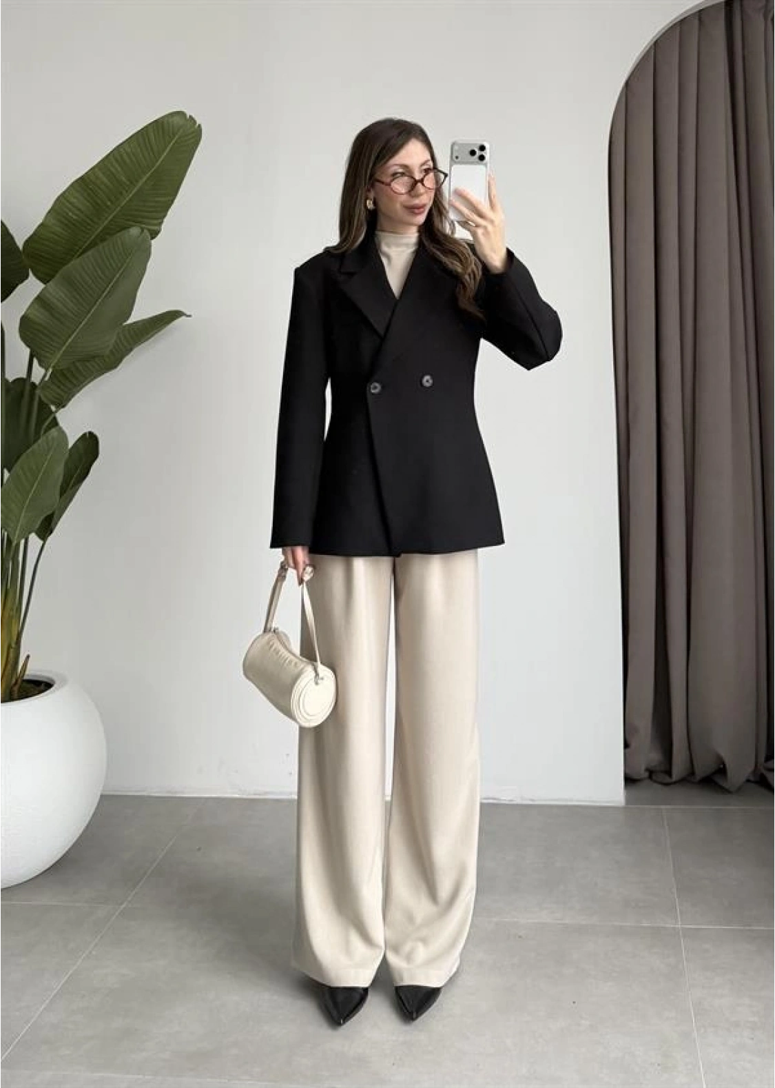 Belden Oturtmalı Kruvaze Astarlı Siyah Blazer Ceket