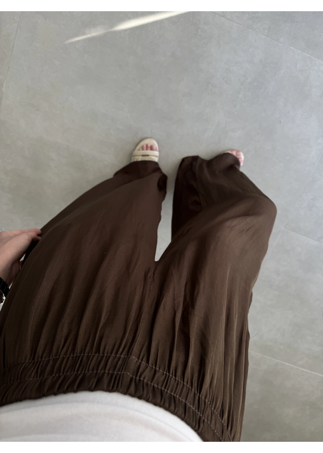 Beli Lastikli Kahve Tiril Pantolon