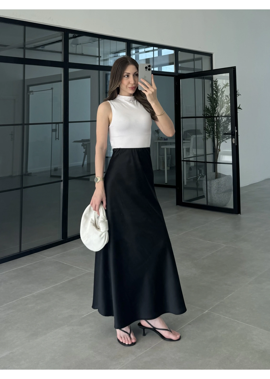Beli Lastikli Maxi Siyah Saten Etek