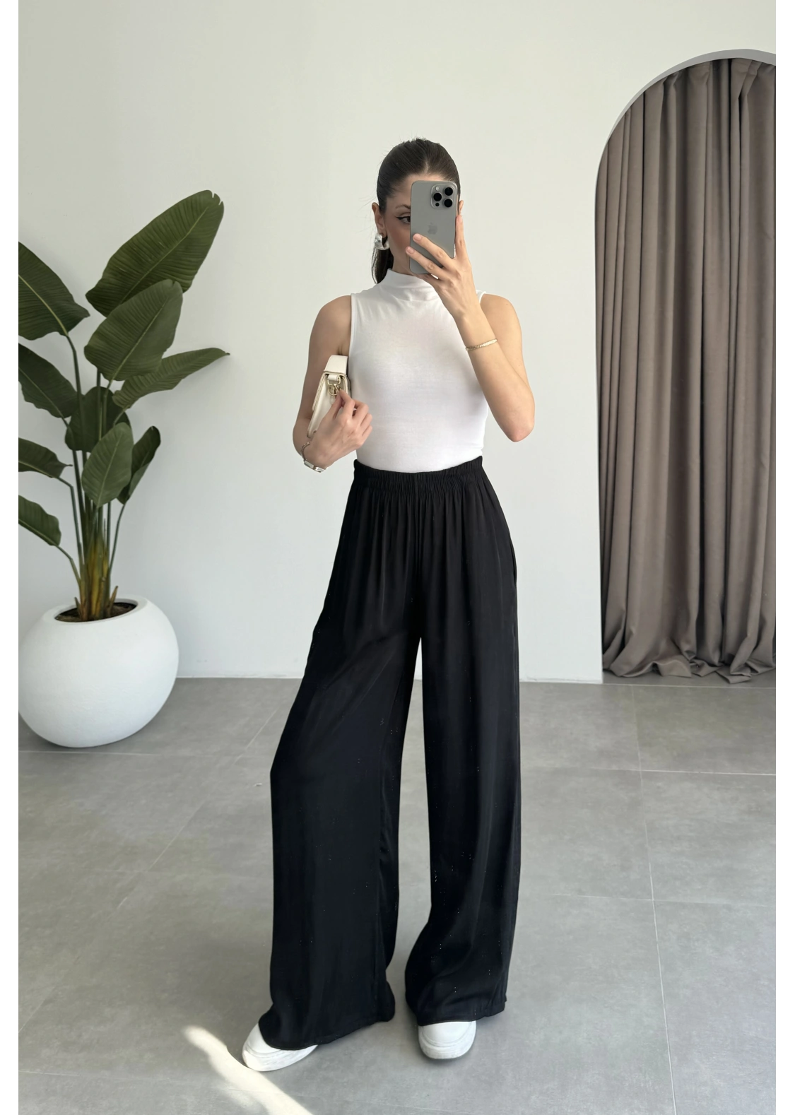Beli Lastikli Siyah Tiril Pantolon