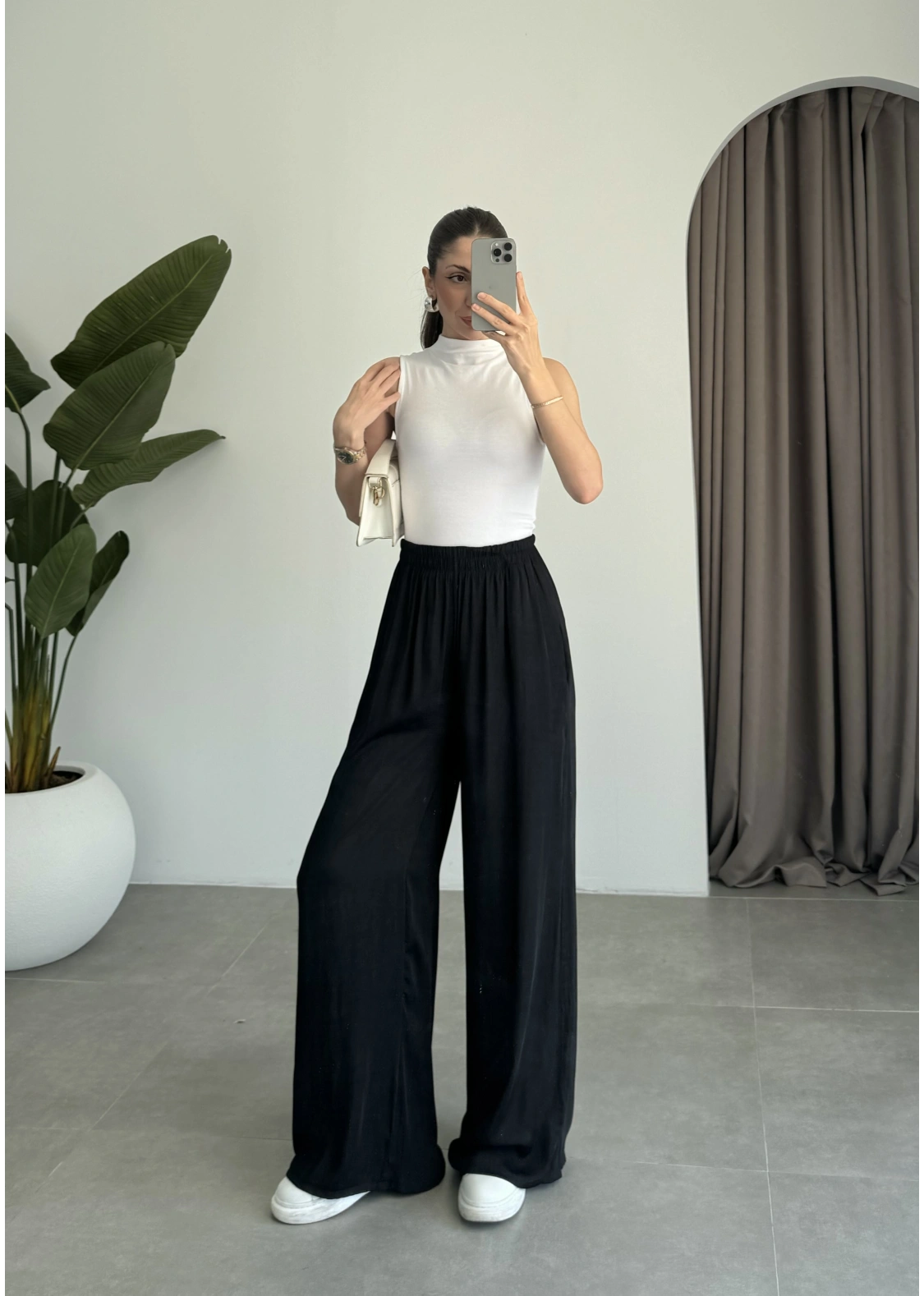 Beli Lastikli Siyah Tiril Pantolon