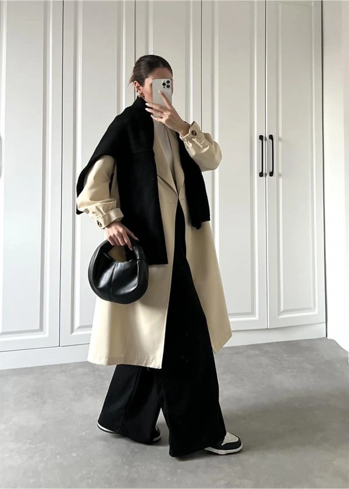 Bilek Detaylı Oversize Kuşaklı Taş Trençkot