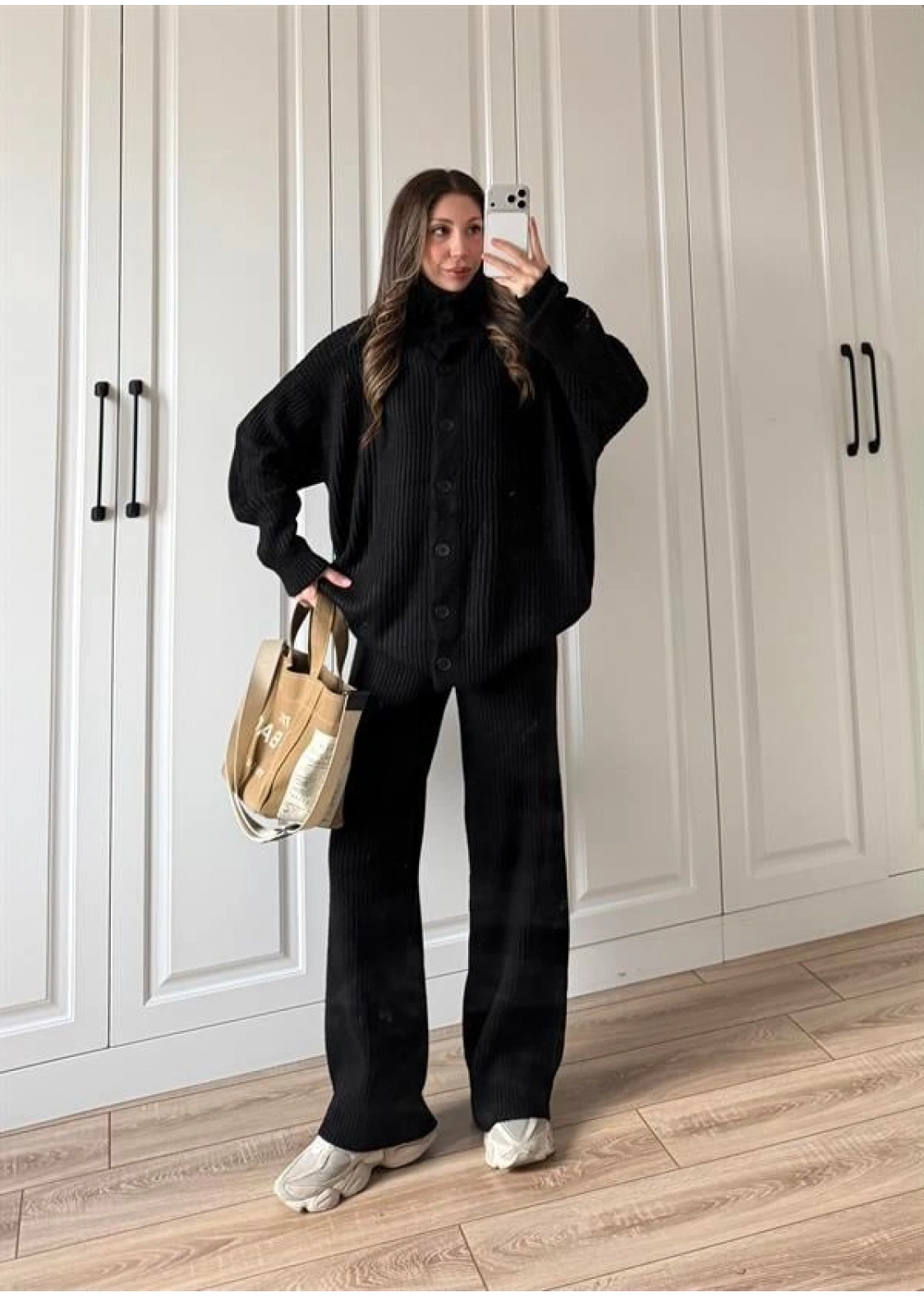 Boğazlı Oversize Siyah Triko Hırka Takım