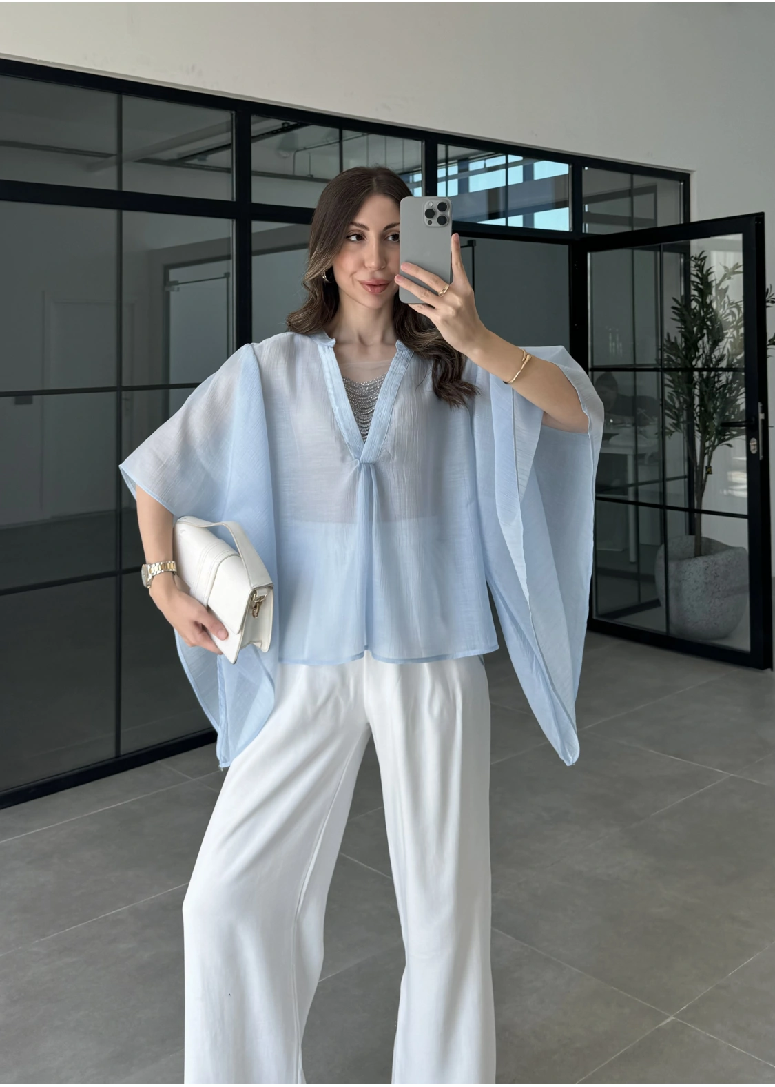 Boncuk Detaylı Bebe Mavi Pelerin Bluz