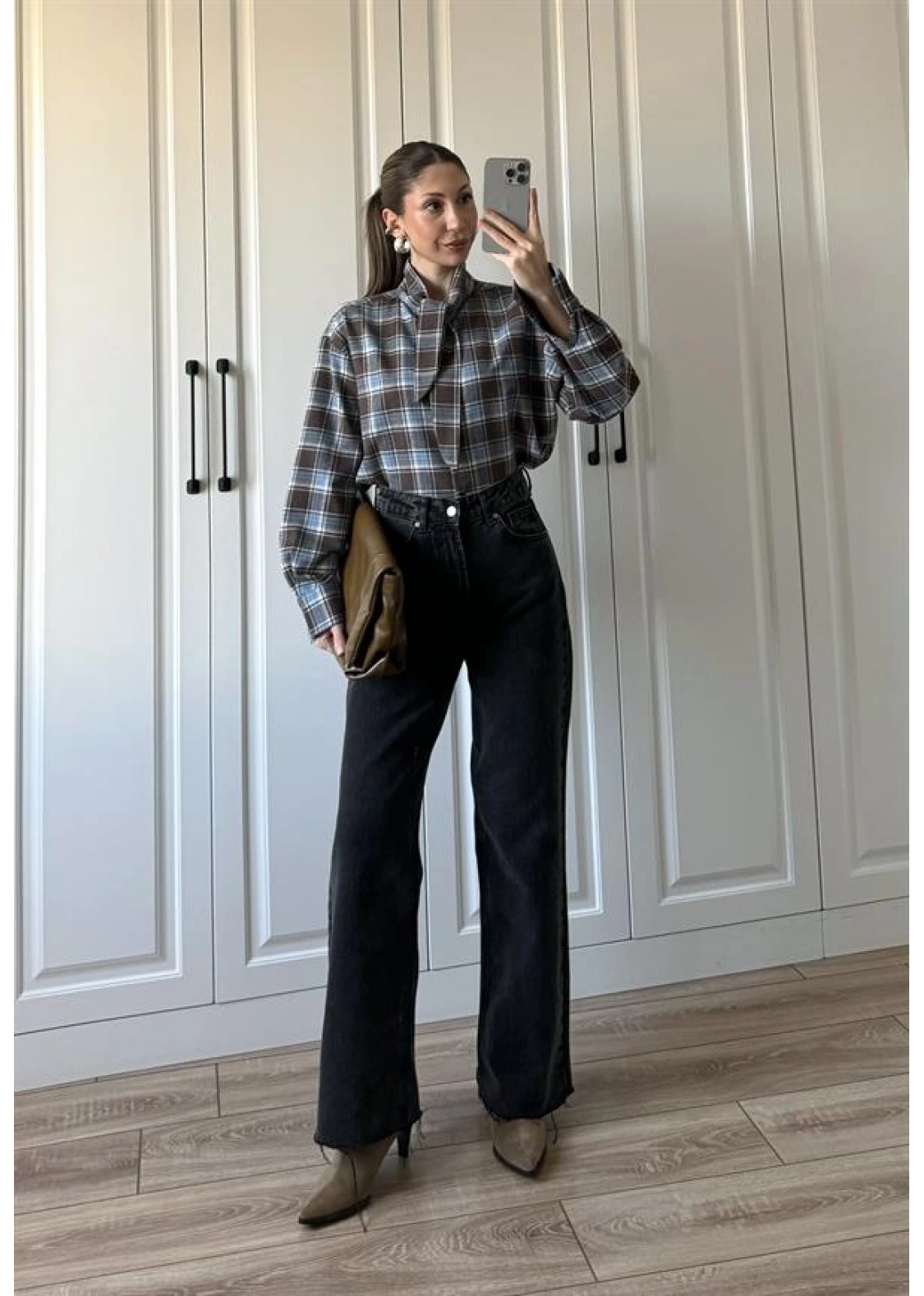 Boyundan Bağlamalı Tasarım Ekose Mavi Gömlek