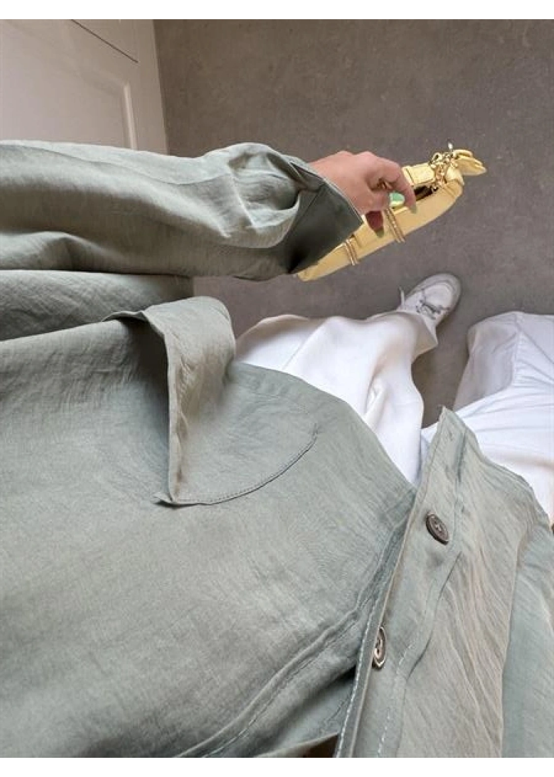 Çağla Yeşili Oversize Tensel Gömlek