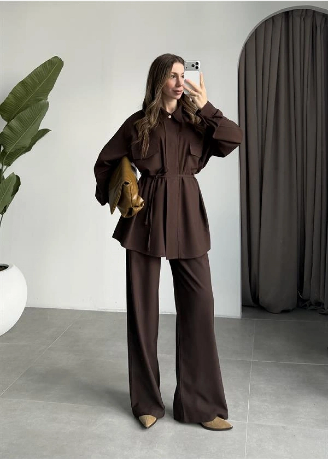 Cepli Premium Kuşaklı Kahve Gömlek Takım