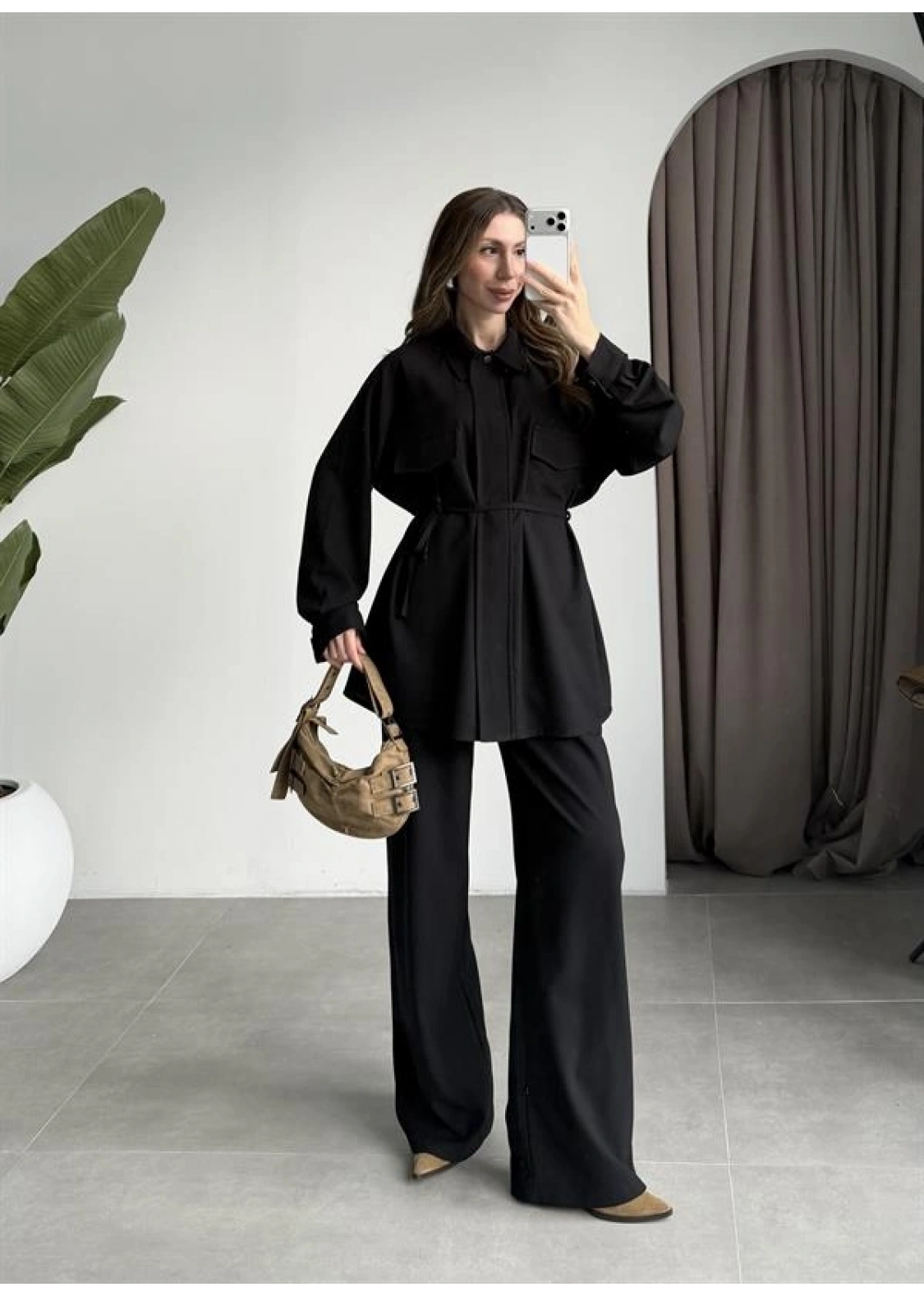 Cepli Premium Kuşaklı Siyah Gömlek Takım