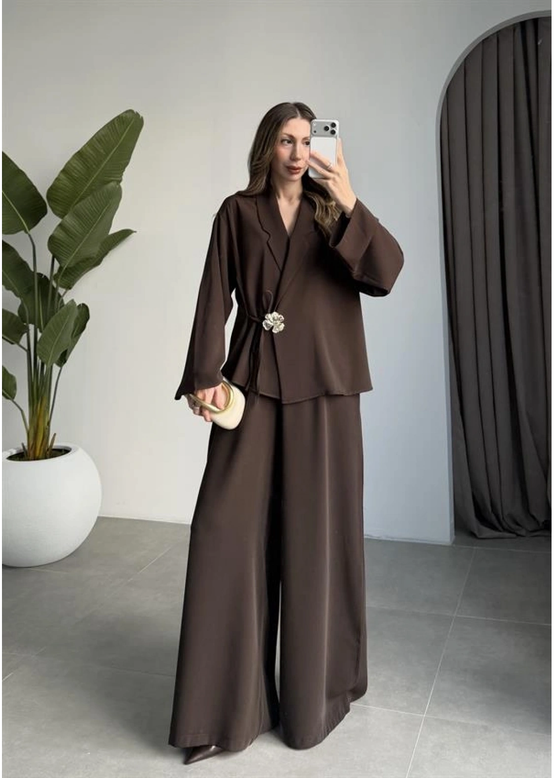 Çıkarılabilir Yonca Detaylı Kahve Takım