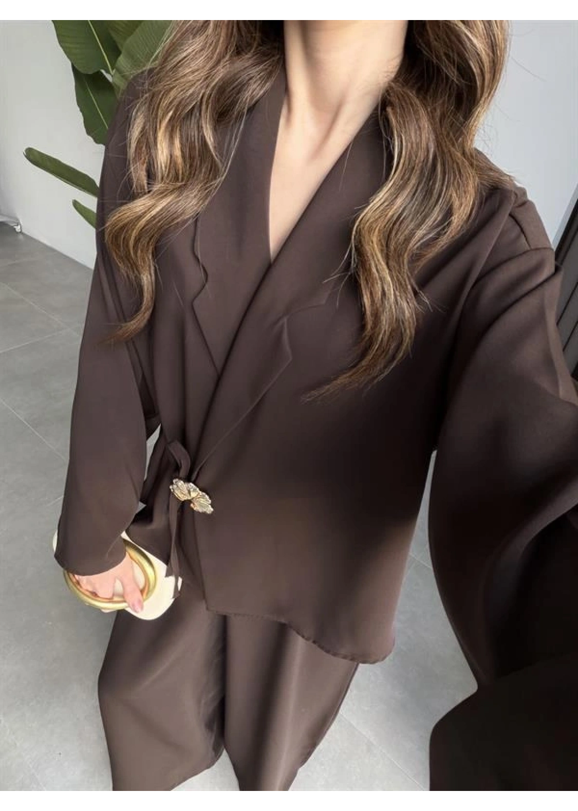 Çıkarılabilir Yonca Detaylı Kahve Takım