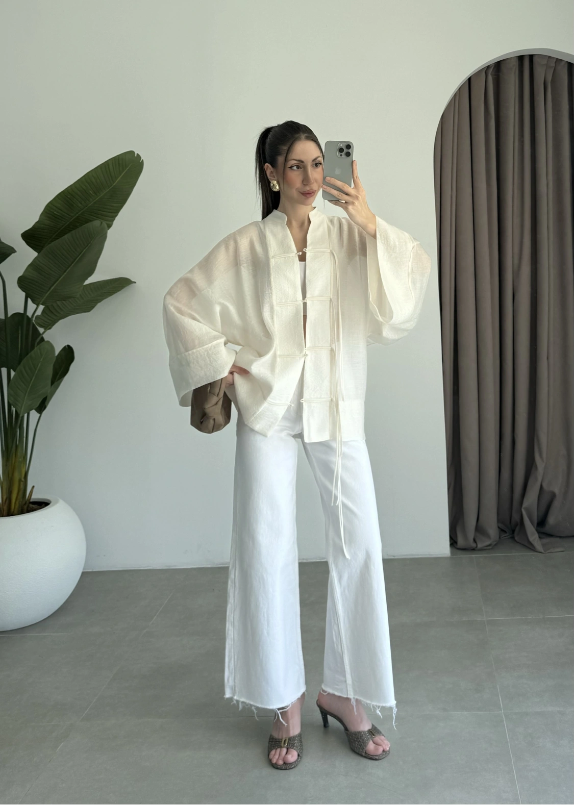 Çin Düğmeli Ekru Gömlek Kimono