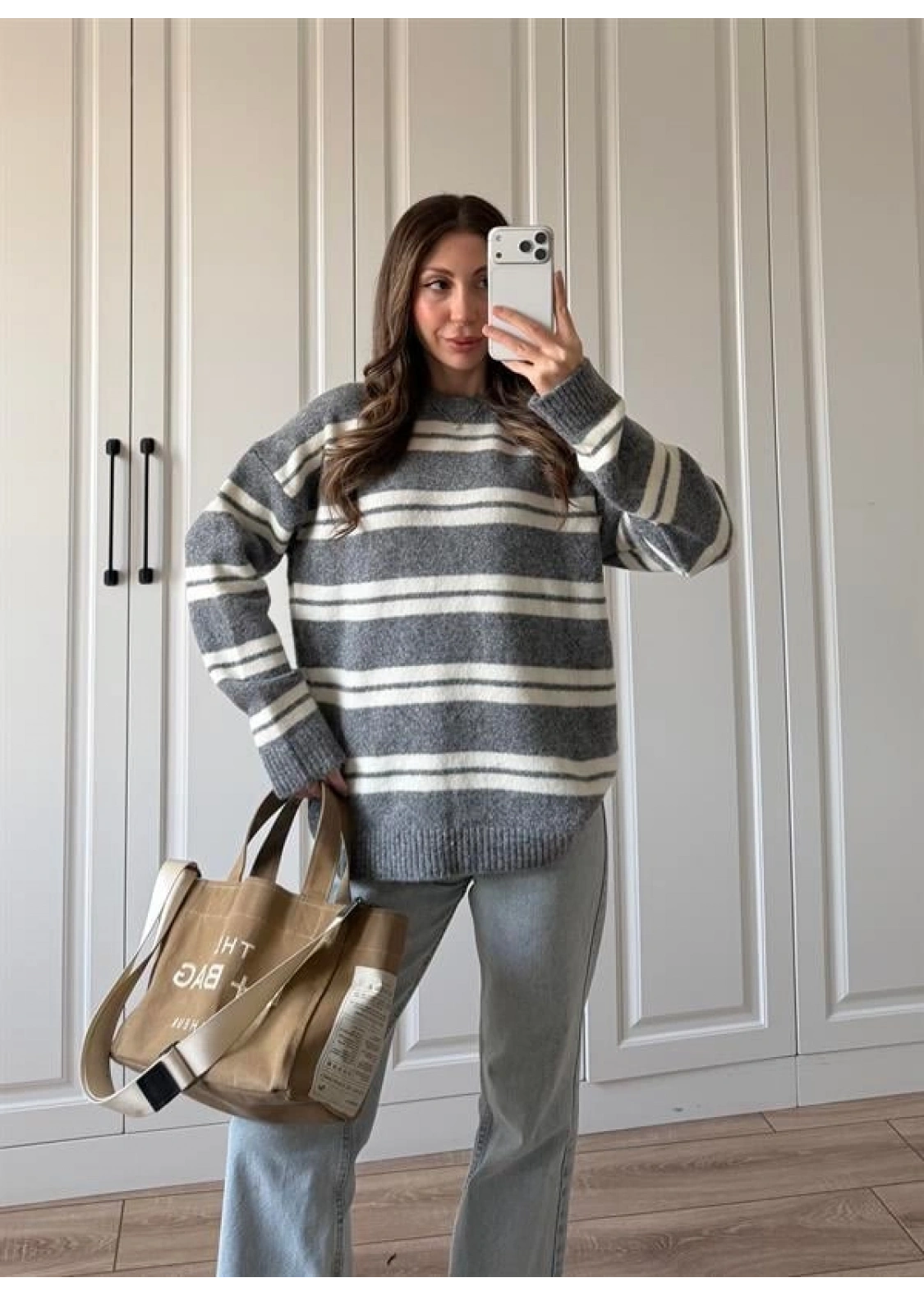 Çizgili Oversize Gri Yün Kazak