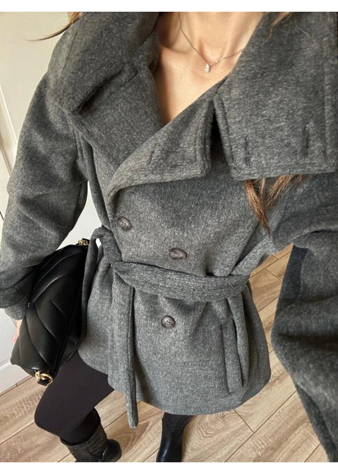 Dik Yaka Kruvaze Kuşaklı Antrasit Yün Kaban