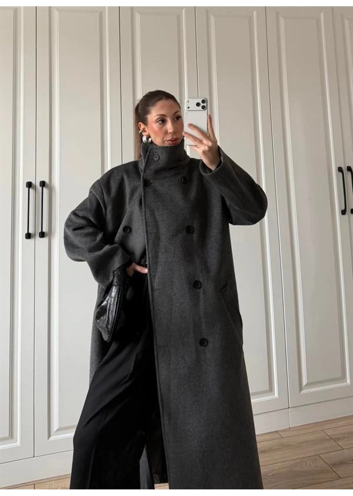 Dik Yaka Kuşaklı Antrasit Yün Kaban