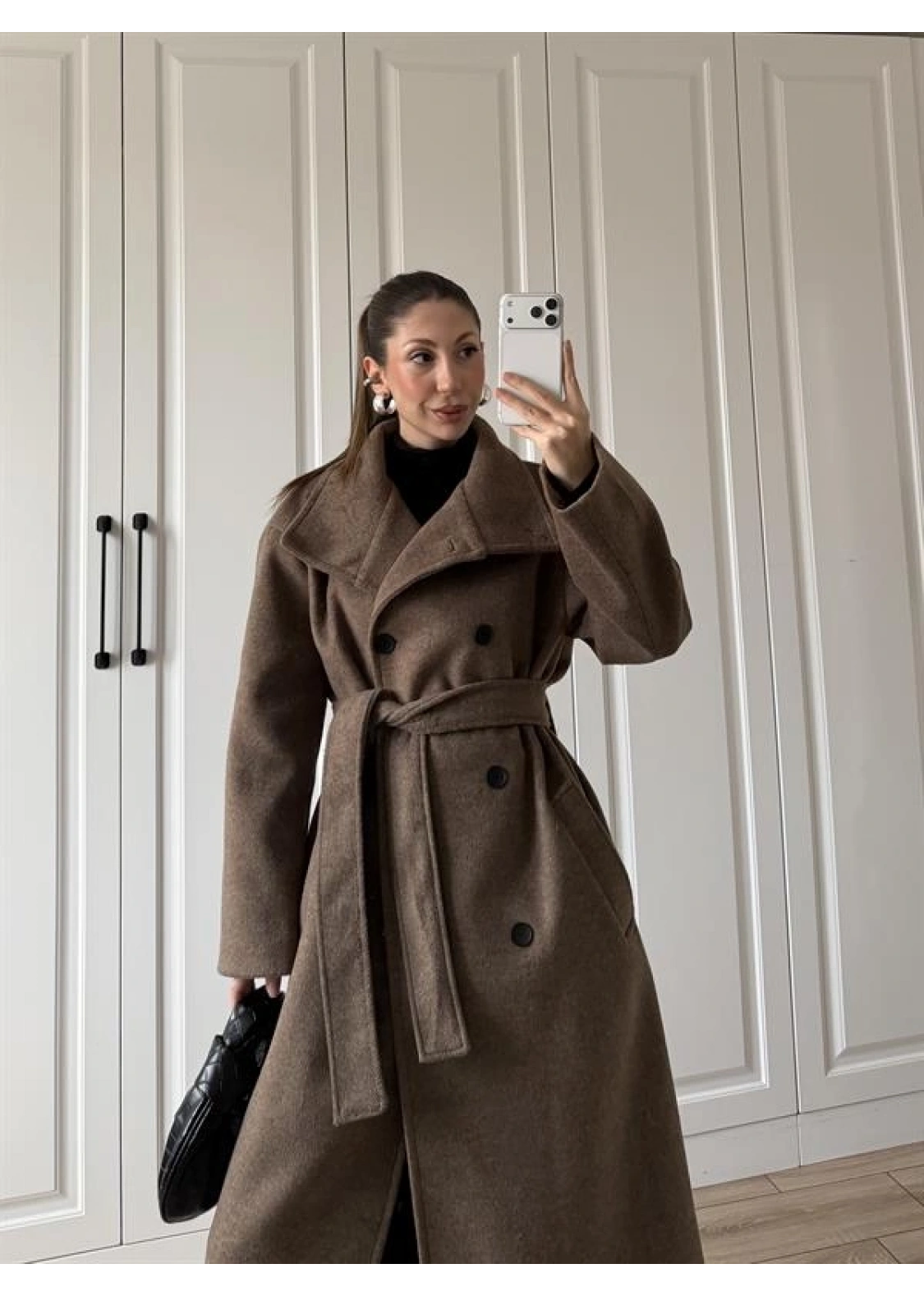 Dik Yaka Kuşaklı Kahve Yün Kaban