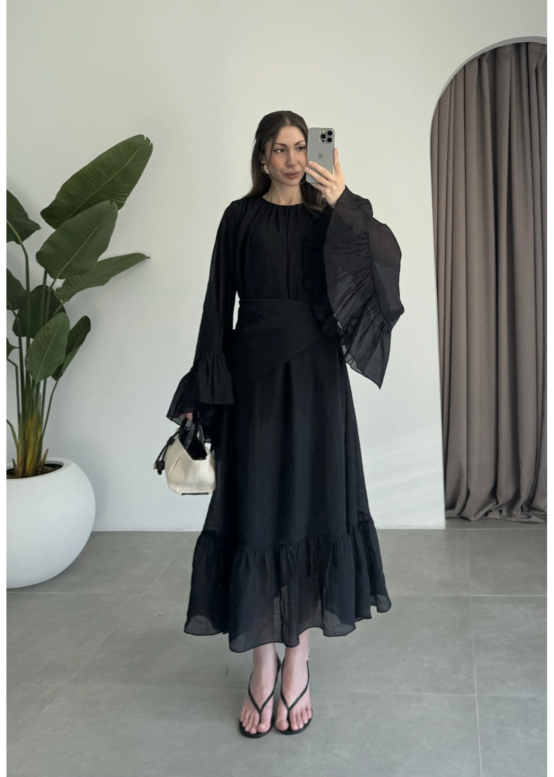 Diva Şallı Büzgülü Siyah Elbise