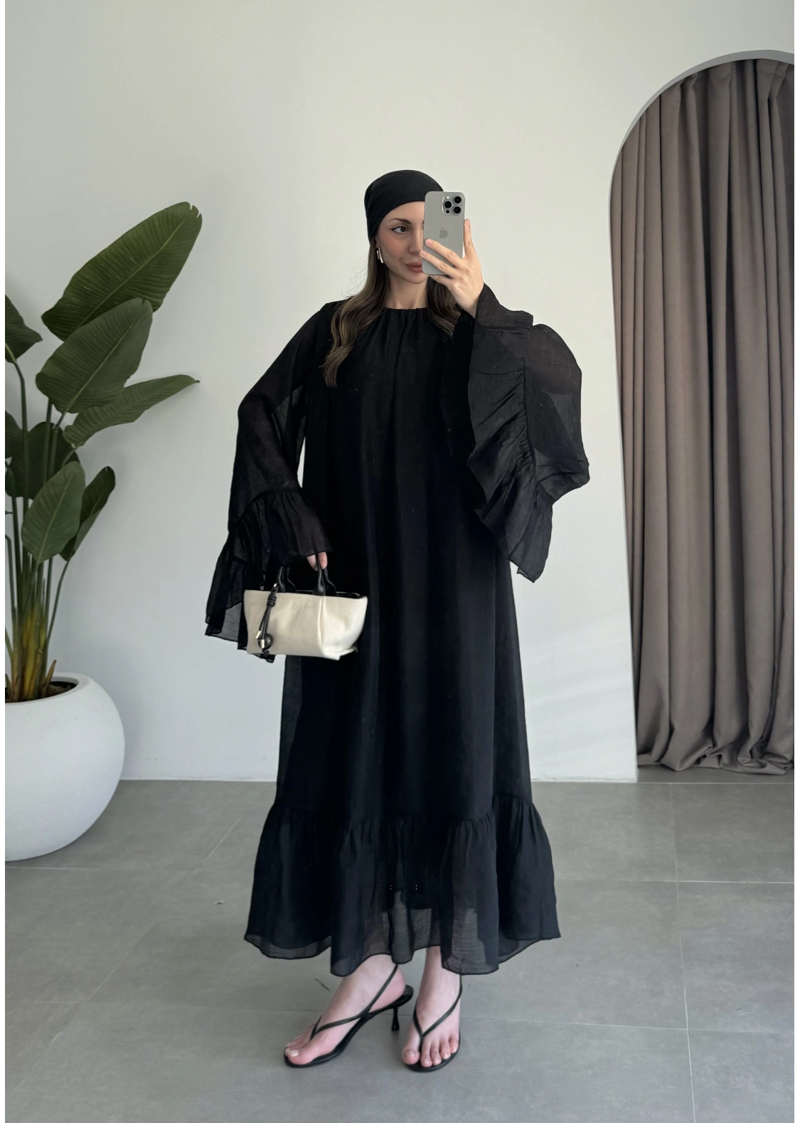 Diva Şallı Büzgülü Siyah Elbise