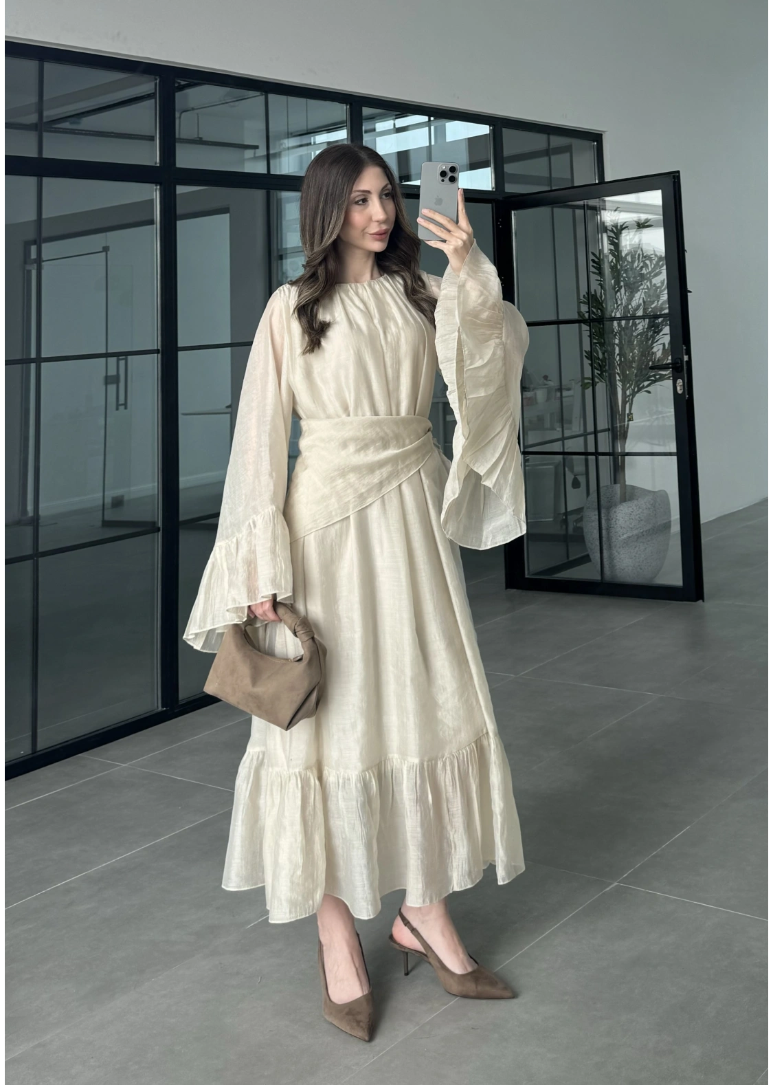 Diva Şallı Büzgülü Taş Elbise