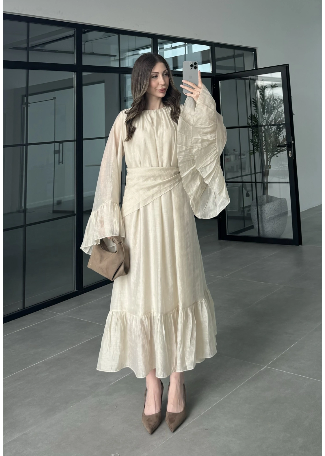 Diva Şallı Büzgülü Taş Elbise