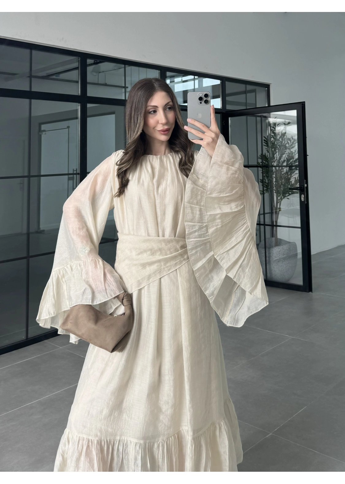 Diva Şallı Büzgülü Taş Elbise