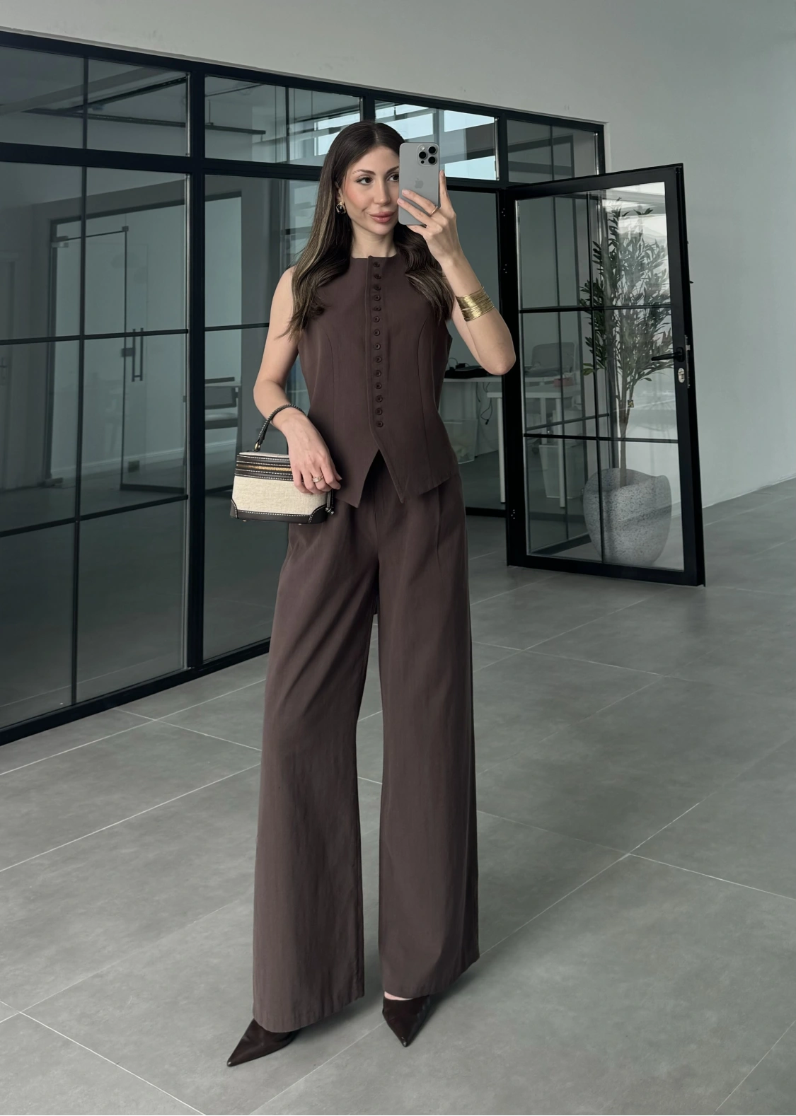 Düğmeli Fit Kahve Keten Takım