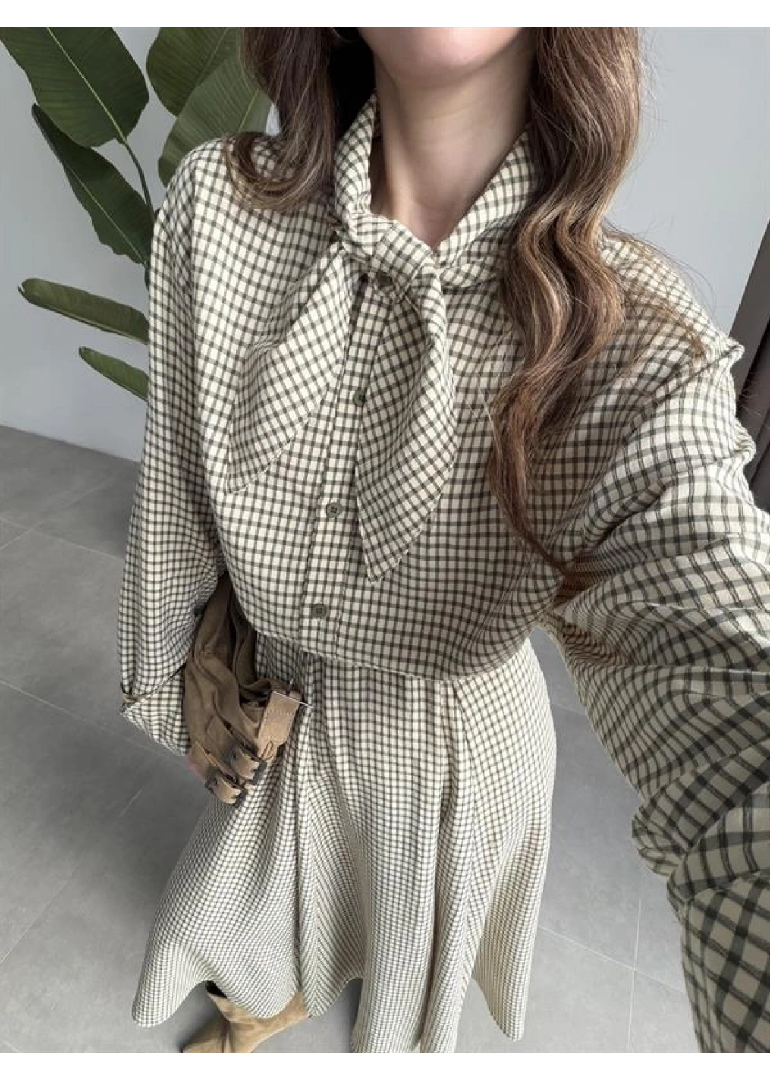 Ekose Fularlı Bej Haki Gömlek Takım