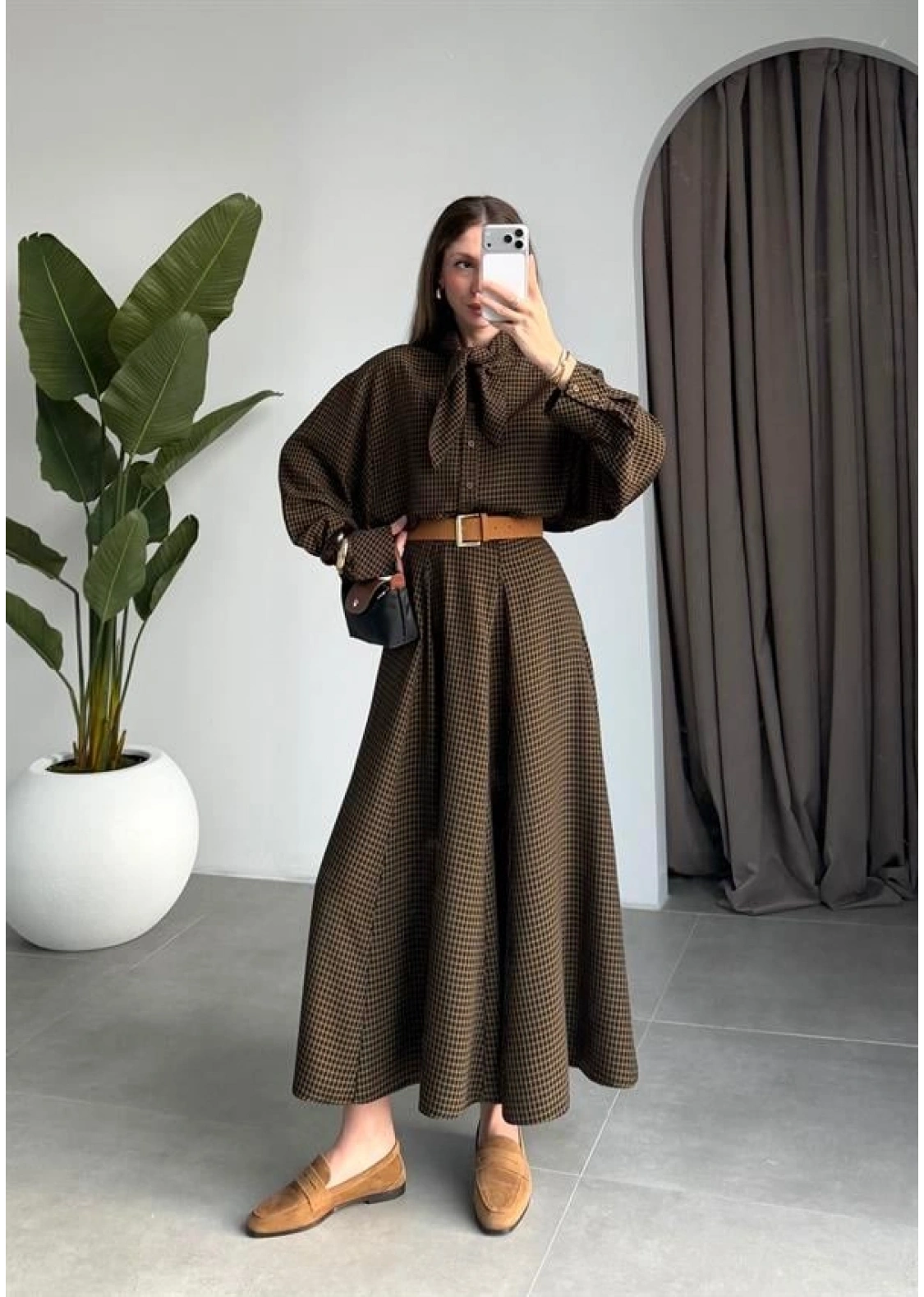 Ekose Fularlı Siyah Haki Gömlek Takım