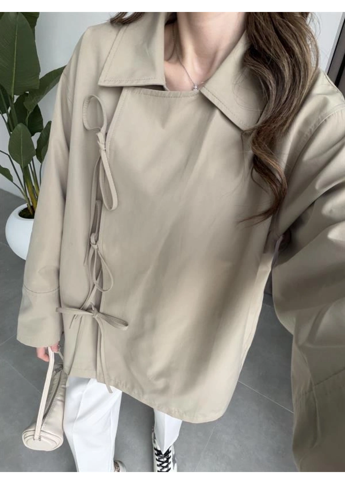 Fiyonk Detaylı Astarlı Haki Trençkot