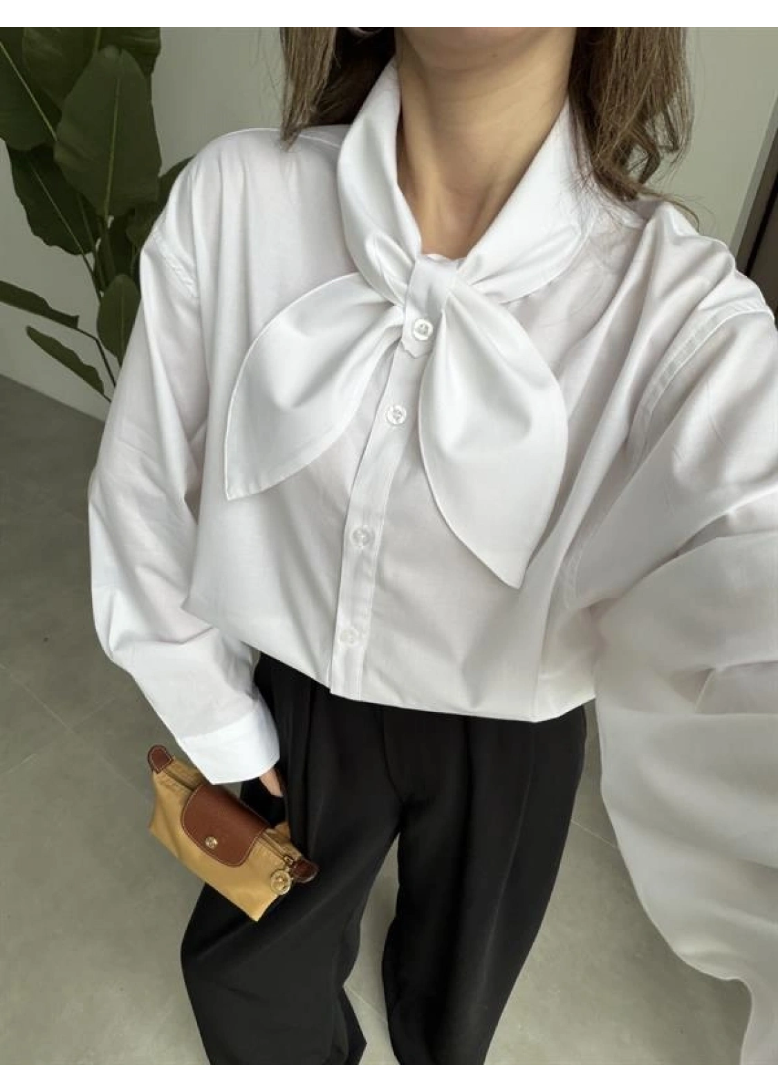 Fiyonklu Tasarım Poplin Beyaz Poplin Gömlek