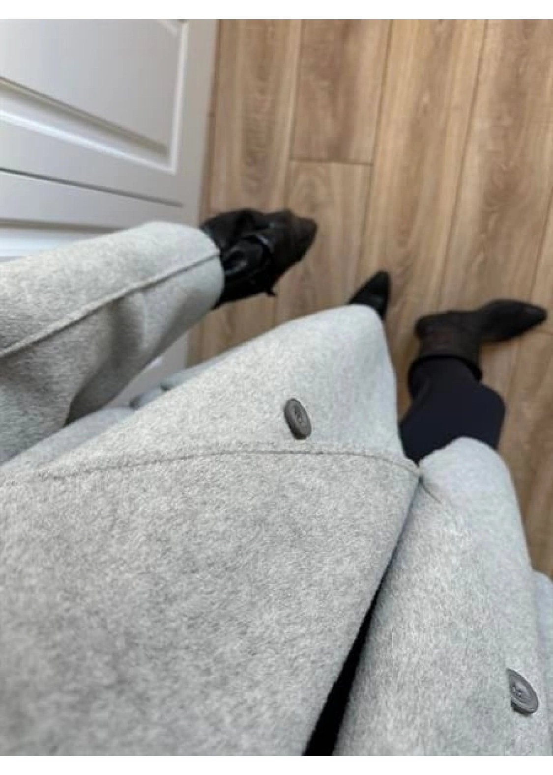 Geniş Yaka Oversize Gri Kaban