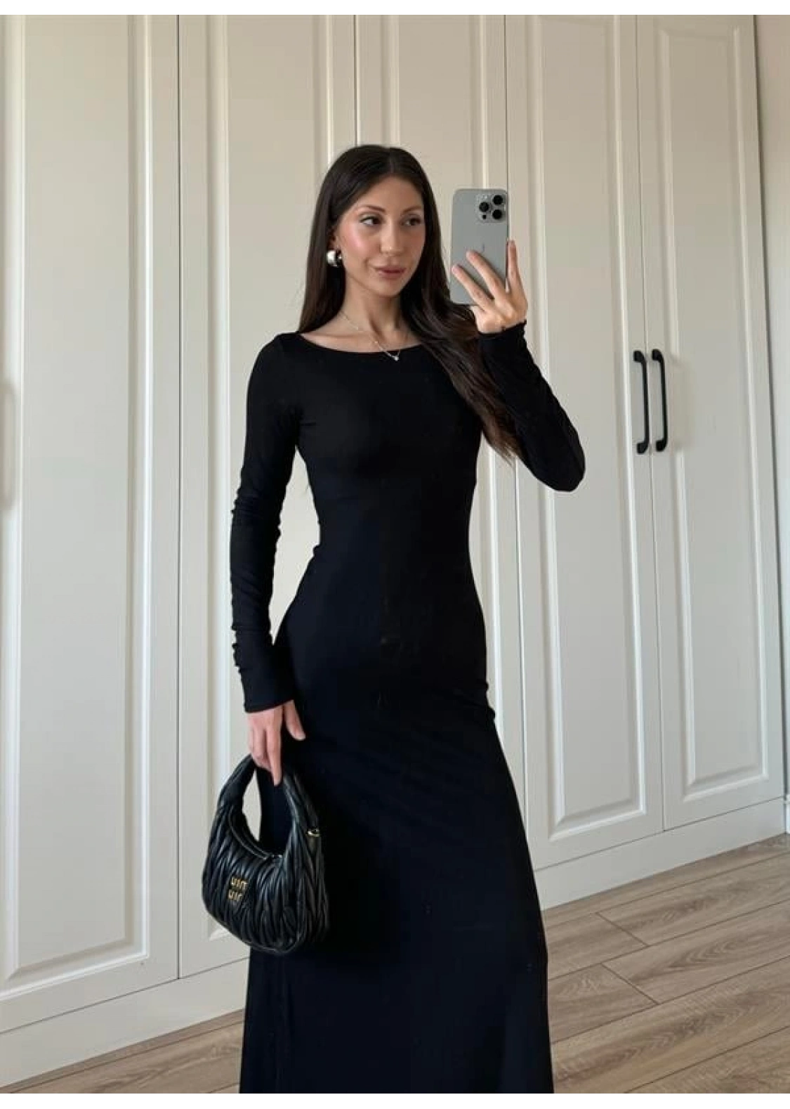 Geniş Yaka Siyah Fitilli Basic Uzun Elbise