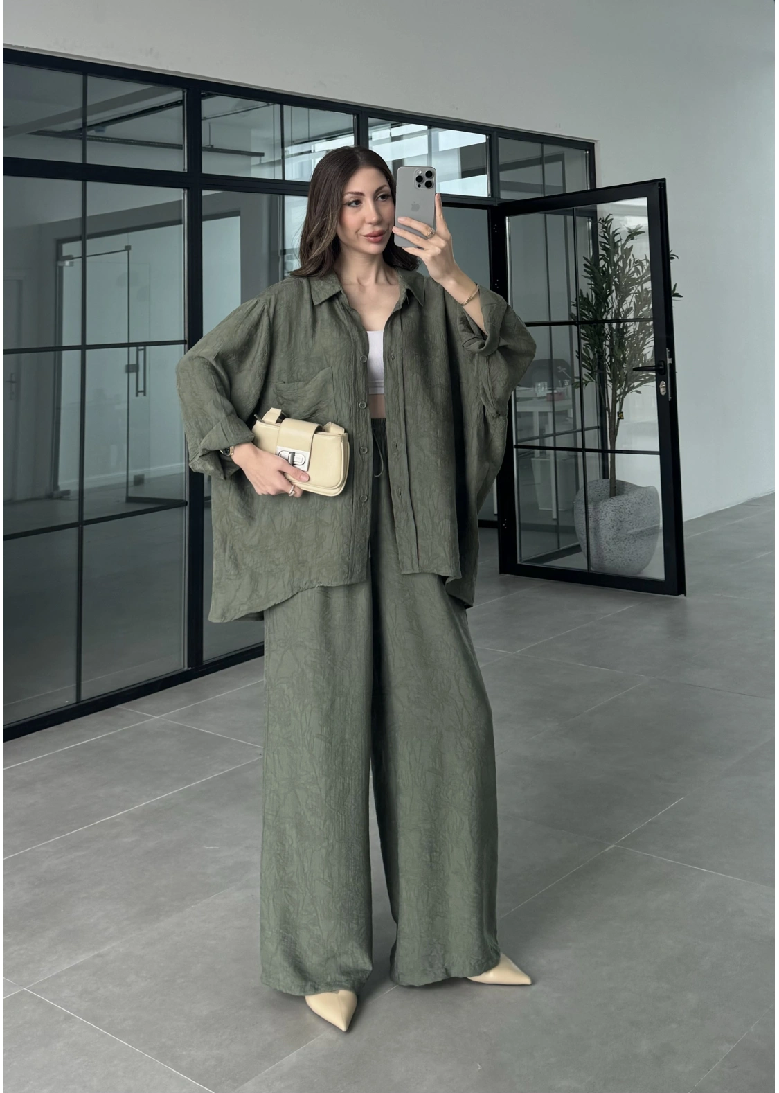 İthal Kumaş Desenli Oversize Haki Gömlek Takım