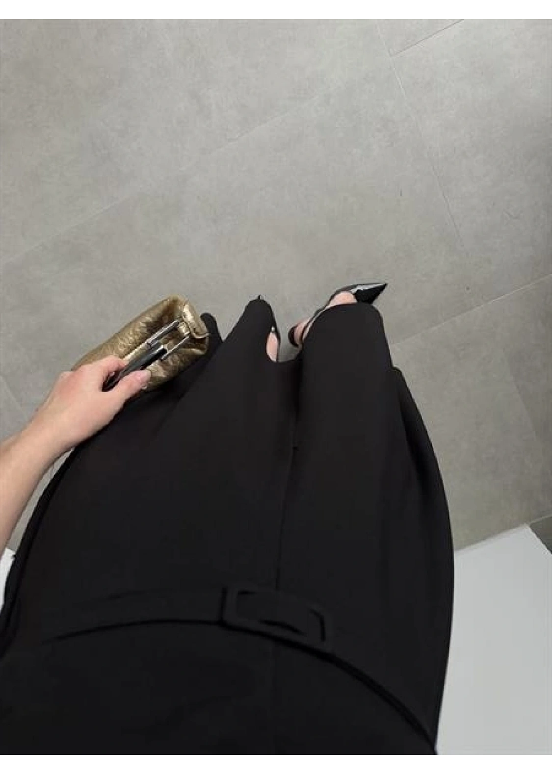 Kemerli Önü Fermuarlı Premium Siyah Elbise