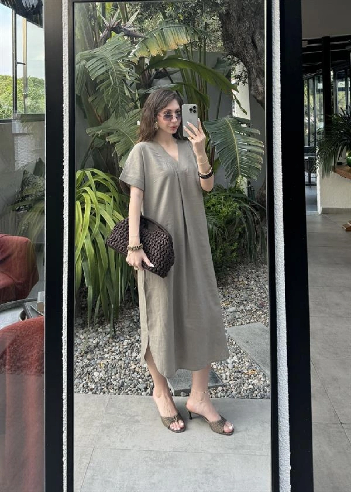 Keten V Yaka Basic Haki Elbise