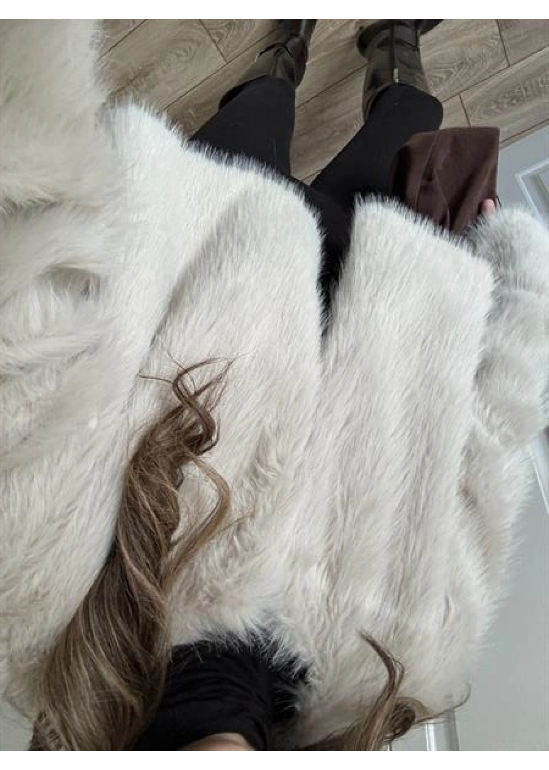 Kısa Premium Taş Astarlı Kürk