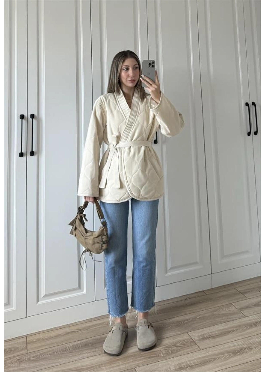 Kuşaklı Astarlı Taş Kapitone Ceket