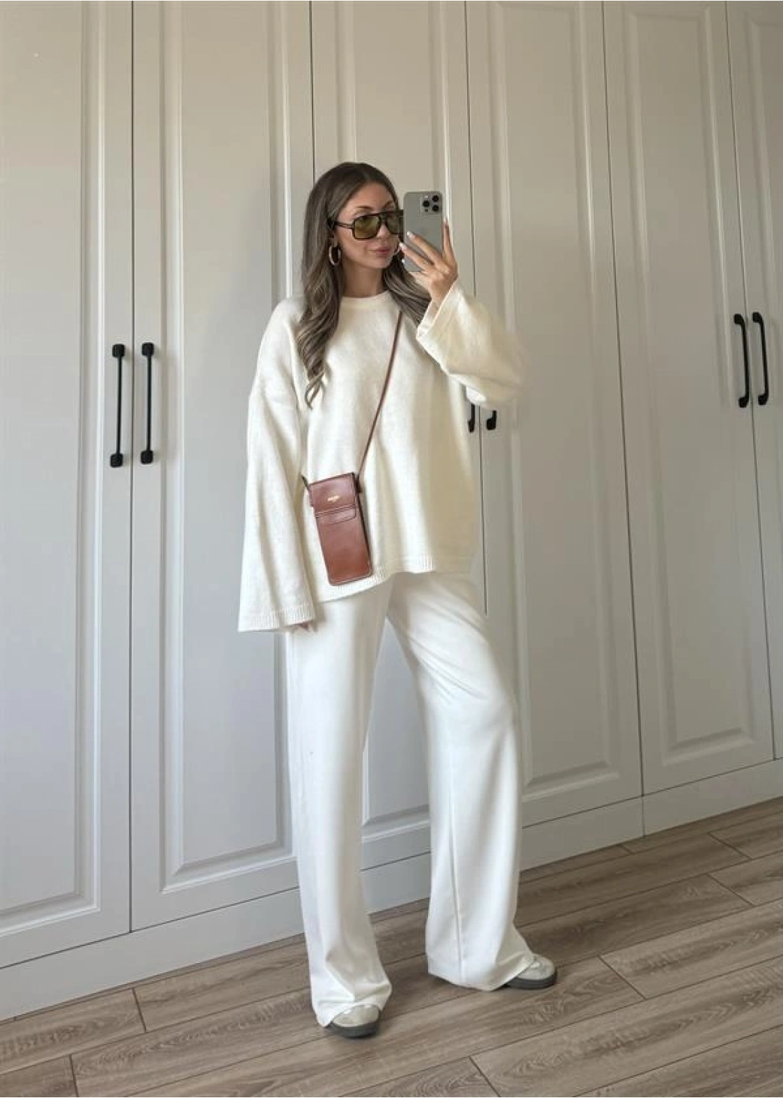 Lia Ekru Pinterest Kazak