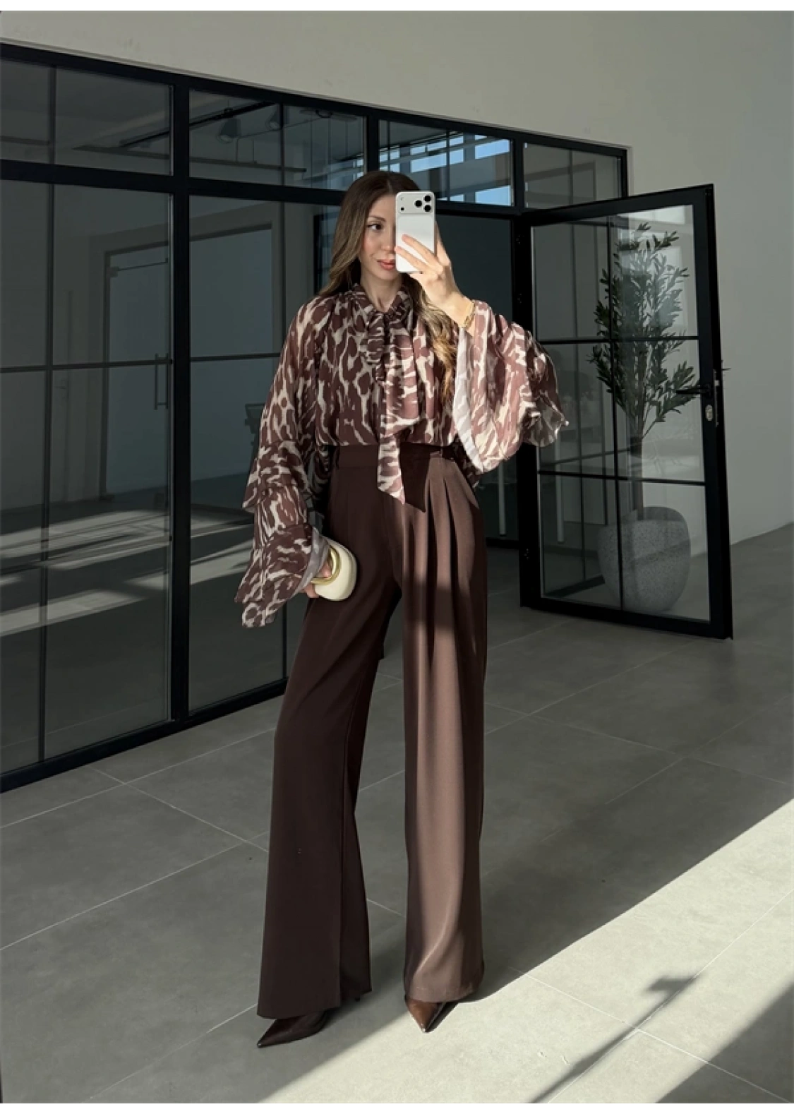 Lily Kahve Desenli Tül Bluz