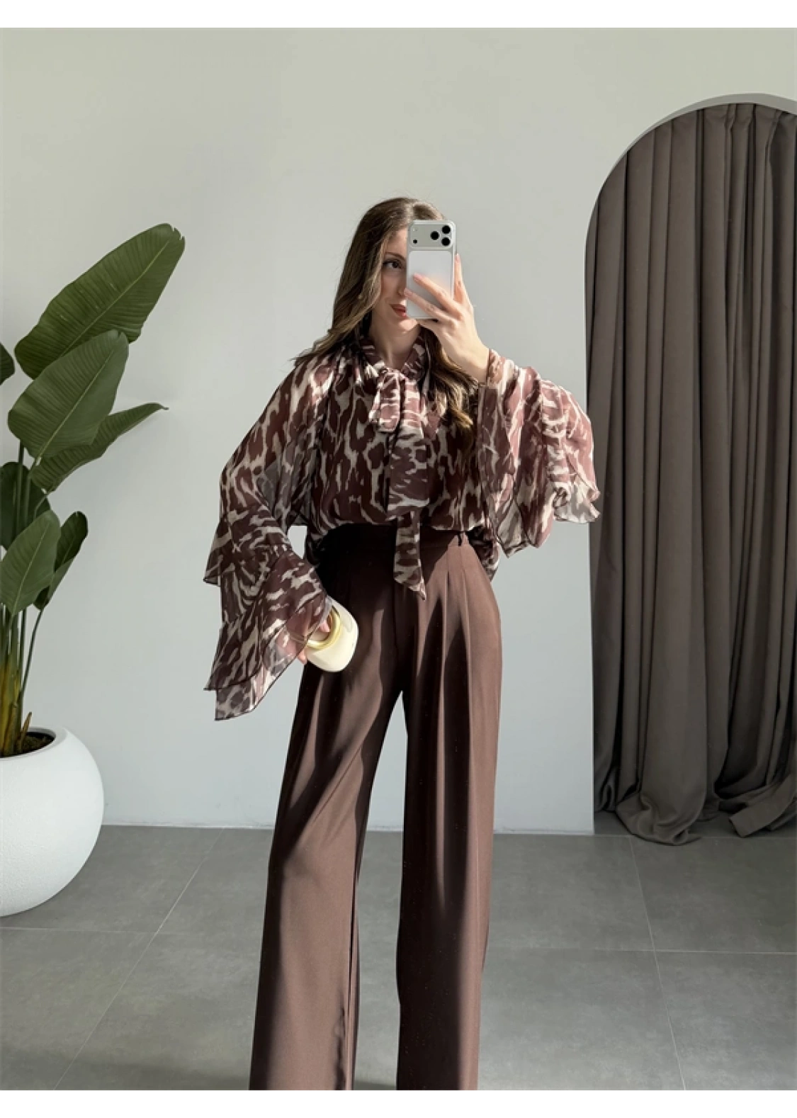 Lily Kahve Desenli Tül Bluz