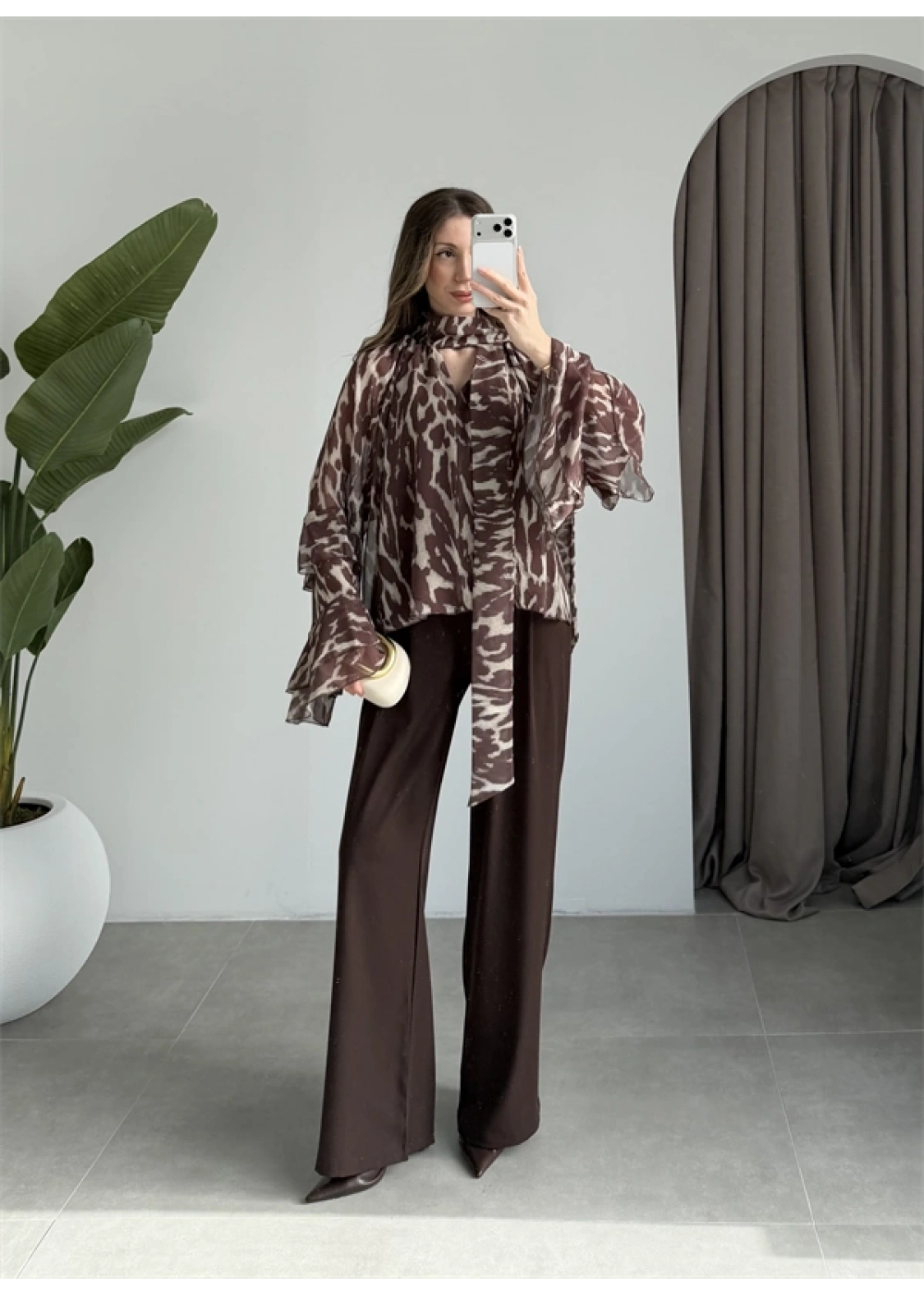 Lily Kahve Desenli Tül Bluz