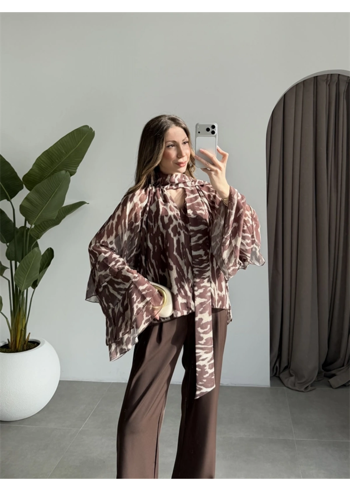 Lily Kahve Desenli Tül Bluz
